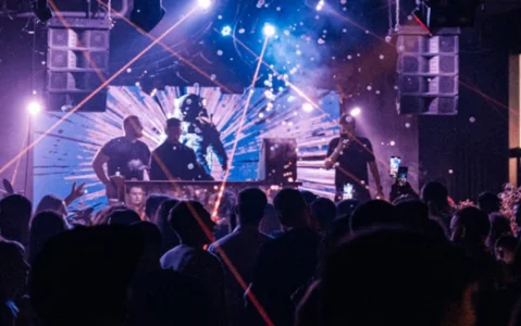 Новогодняя вечеринка 2025