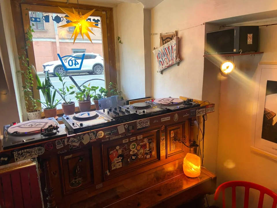 Коснись Игла Пластинки