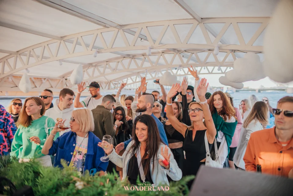 20.06 - Phagamast Boat Party  (Вечеринка на корабле)
