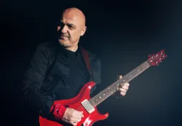 Леван Ломидзе и его группа