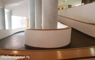 Экскурсия в здание Росстата. Архитектор Ле Корбюзье poster