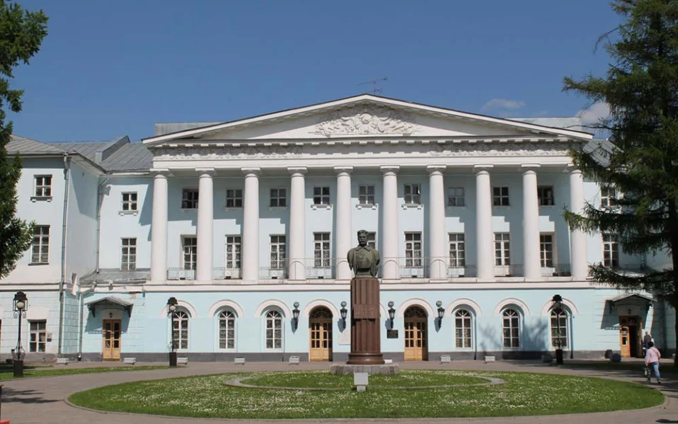 Усадьба Салтыковых с прогулкой