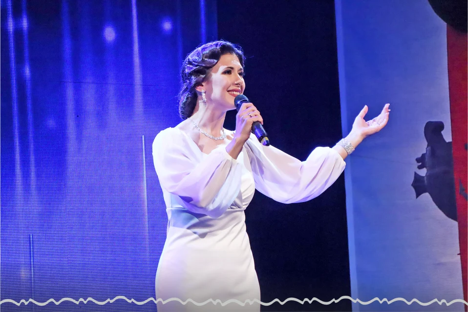 Heartbeat - Soviet Hits. Melodies of Nostalgia from the USSR - Party with a Buffet. Nostalgia Museum on Nevsky