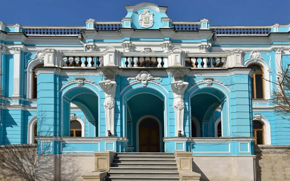 Экскурсия в особняк Салтыковых-Чертковых