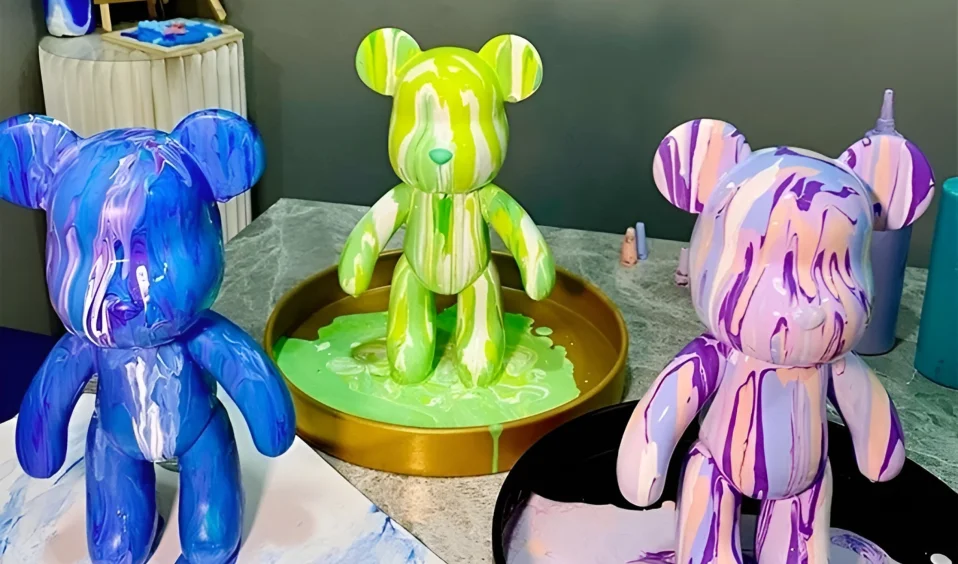 Медведи BearBrick