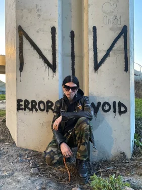 TRENT REZNOR B-DAY